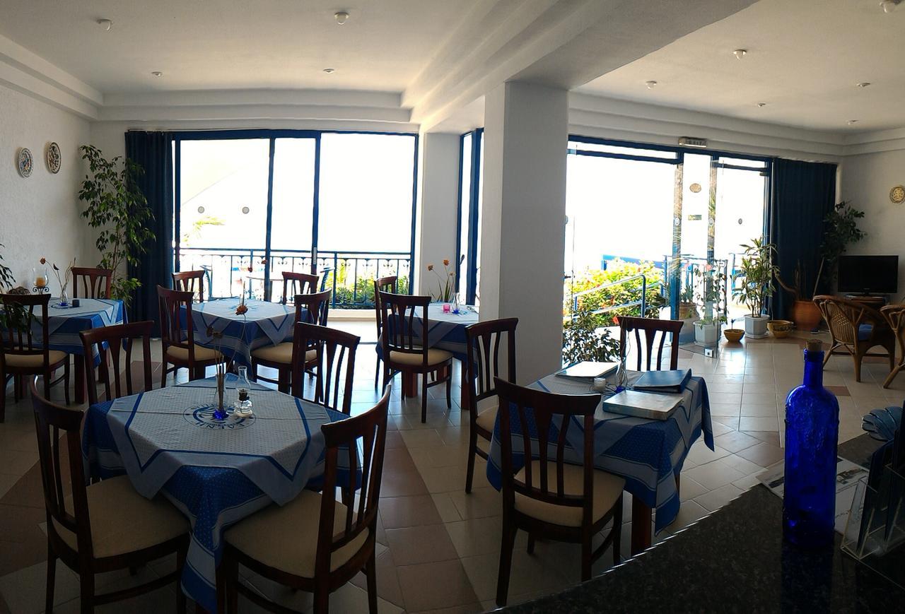 Hotel Eleni Beach Livádia Kültér fotó
